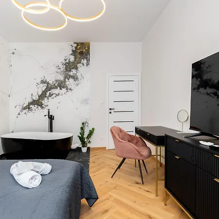 Spa Bedrooms With Sauna&Bath And Free Parking Krakow Exterior photo