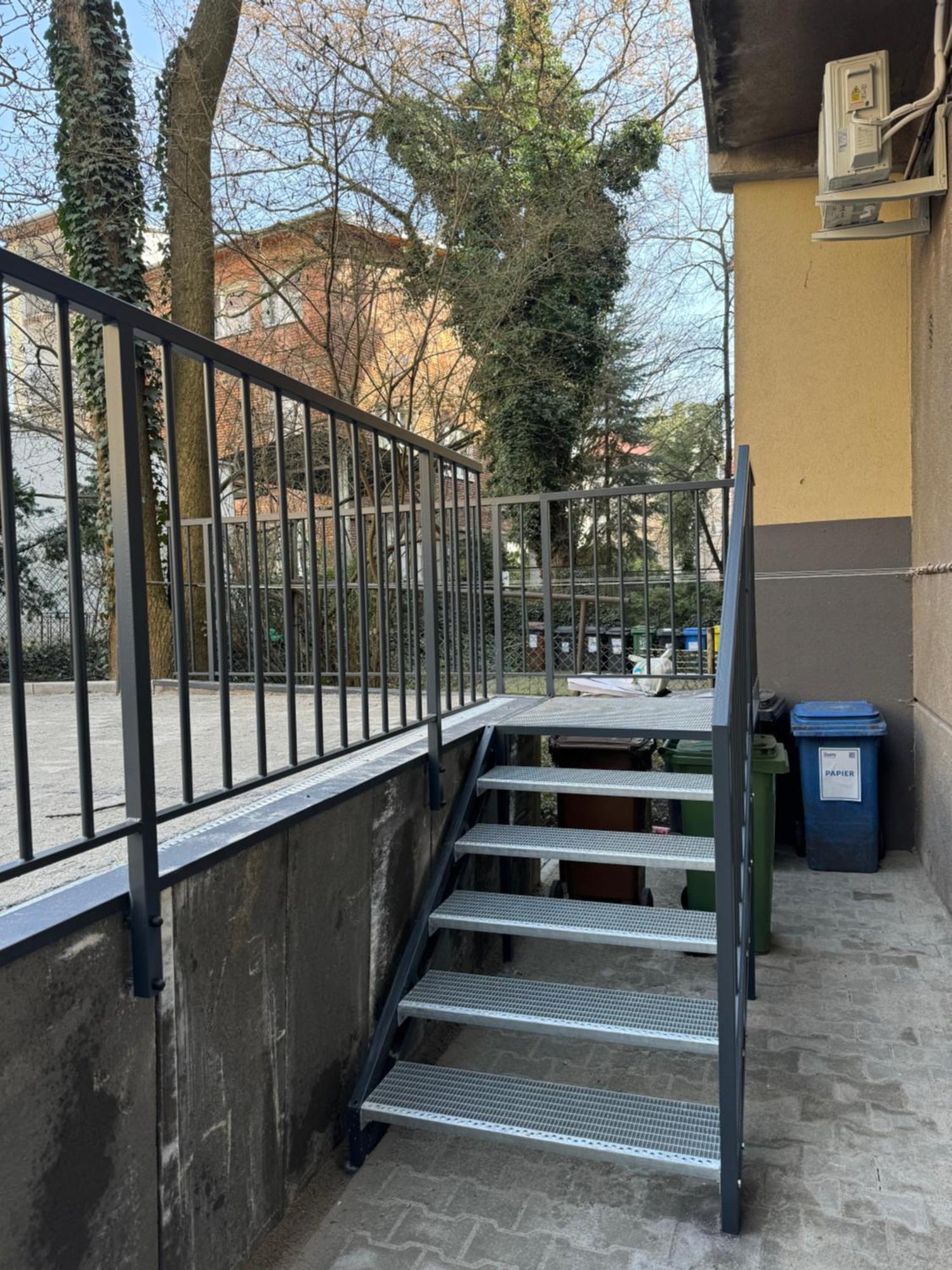 Apartamento Bedrooms With Sauna&bath And Free Parking *